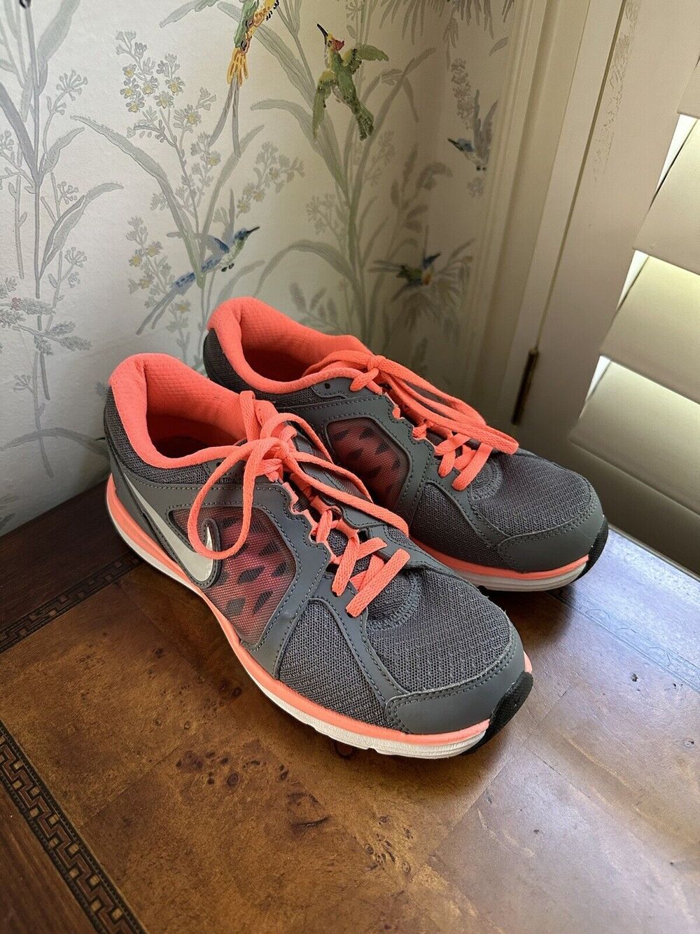 Size 7 - Nike Dual Fusion ST3 Low Gray Orange